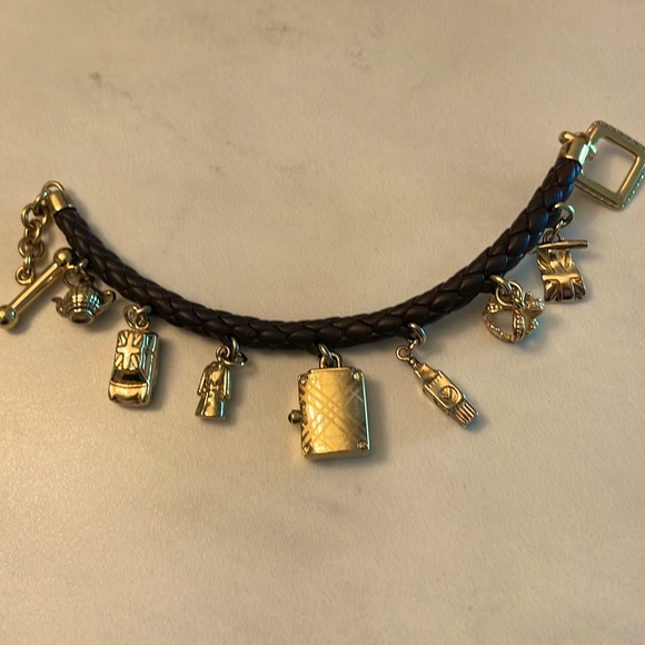 Authentic Burberry watch, woven brown leather strap, London charms, unique! - Picture 2 of 2